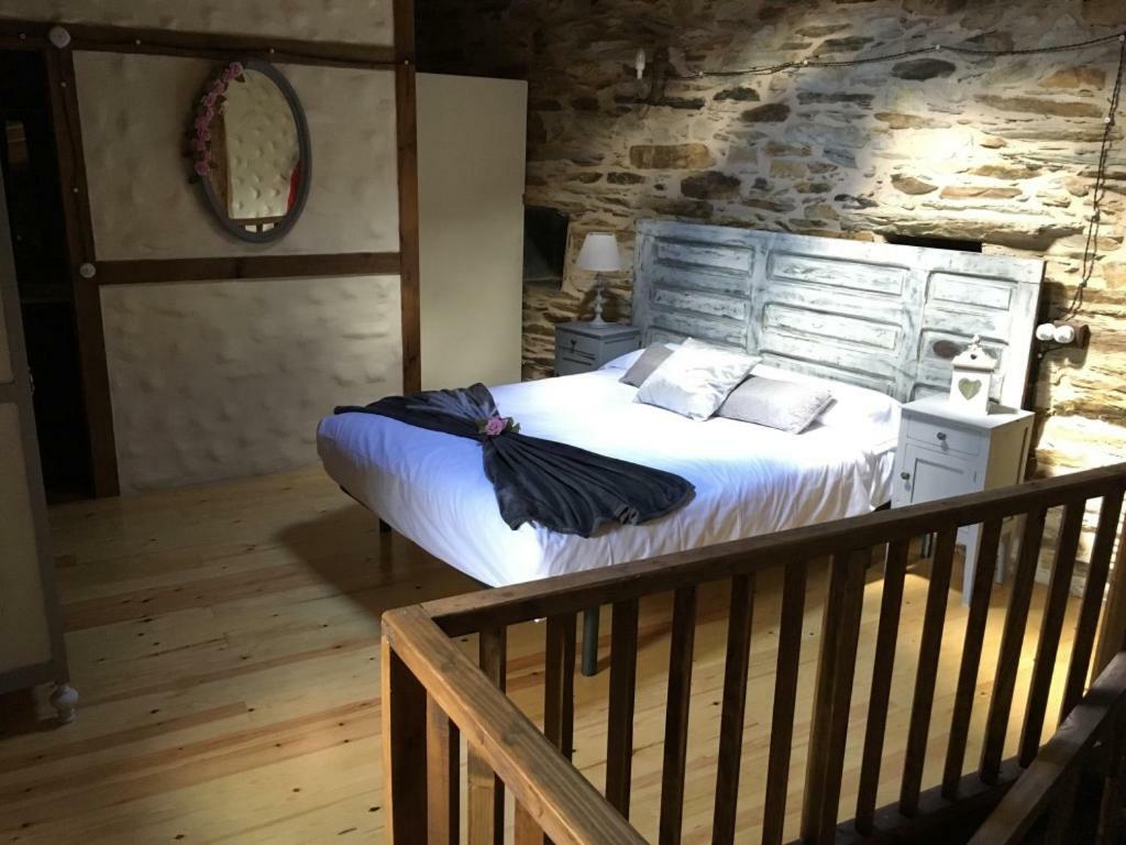 Casa Rural Bierzo Encantado Valle de Finolledo Екстериор снимка